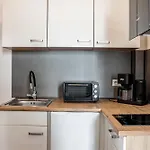 Πανσιόν Altstadt Residenz 3*