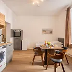 Πανσιόν Altstadt Residenz Λίμπεκ