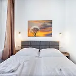 Altstadt Residenz Πανσιόν 3*