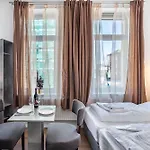 Altstadt Residenz 招待所 3*