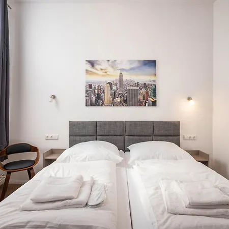 Altstadt Residenz Guest house *