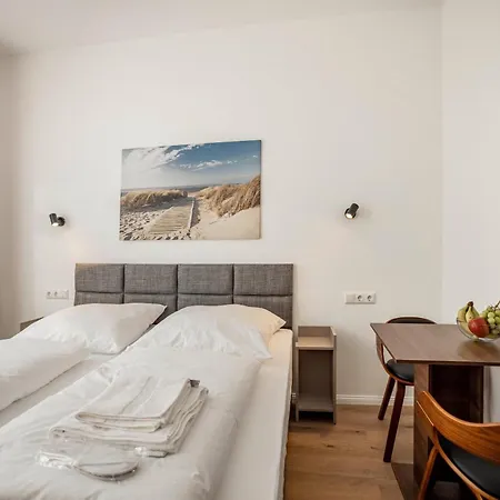 Altstadt Residenz 3* Lubeka