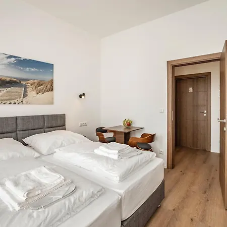 Altstadt Residenz 3* Lubeka