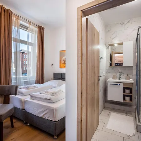 Altstadt Residenz 3* Lubeka