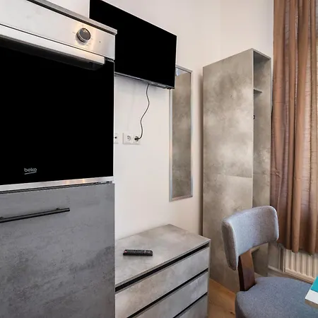Altstadt Residenz Guest house