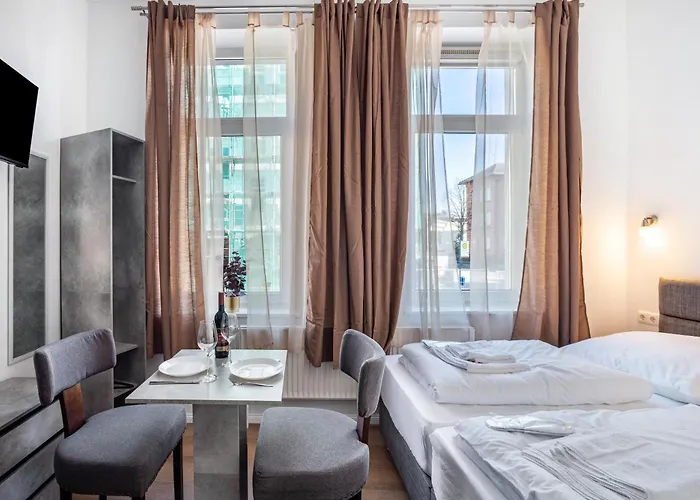 Altstadt Residenz Casa de hóspedes 3*